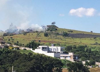 Terreno foi queimado por aproximadamente 3 horas na última quinta-feira, 23 | Ana Paula Alberti/GB