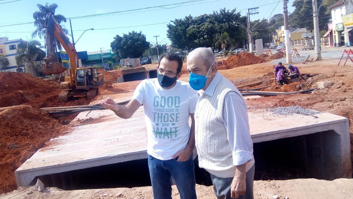 Na última terça-feira, 12, o Prefeito Jesus Chedid, acompanhado do Deputado Estadual Edmir Chedid, visitaram as obras no local | SECOM