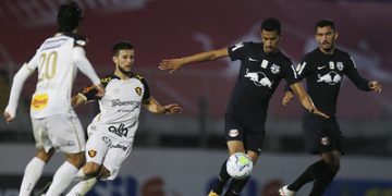 Com três desfalques, Bragantino enfrenta o Sport hoje à noite, no Recife