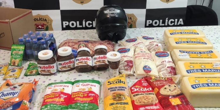 CPJ prende casal por furtos em Hipermercados