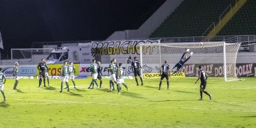 Palmeiras vence e tira o Bragantino do Paulistão