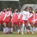 Time feminino joga para carimbar a classificação às quartas de final