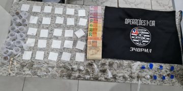 Equipe de Operações prende traficante com ´”fumo e pó” no Cruzeiro