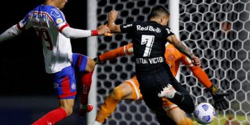 Bragantino e Bahia empatam em jogo de 6 gols, com falhas defensivas