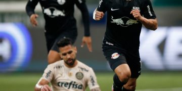 Depois de seis jogos, Bragantino volta a vencer e goleia o Palmeiras