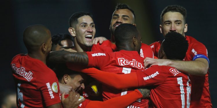 Com futebol que há tempos não se via, Bragantino faz 3 x 0 no Fortaleza