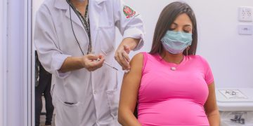 Após baixa adesão à vacina, casos de síndrome gripal aumentam nos hospitais