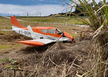 Avião cai no Curitibanos e assusta moradores da região Norte