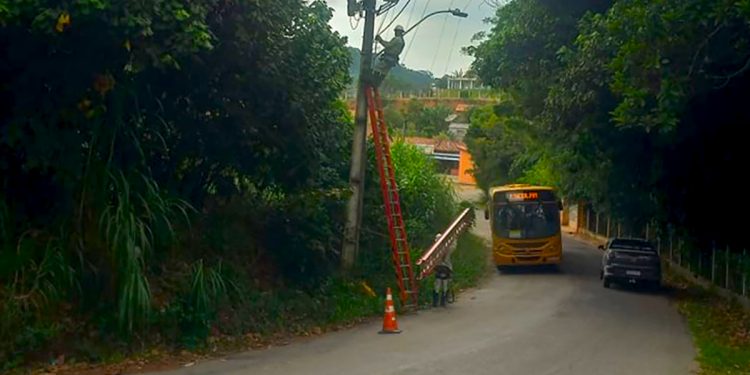 Prefeitura expande os serviços da colocação de lâmpadas de LED