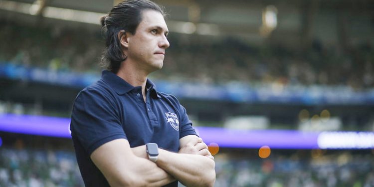 BRAGANTINO X GOIÁS : Eliminação hoje na Copa do Brasil pode derrubar Barbieri