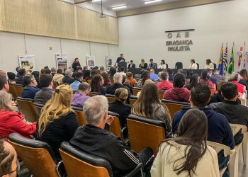 OAB local participa de ato em defesa da democracia e do Estado de Direito