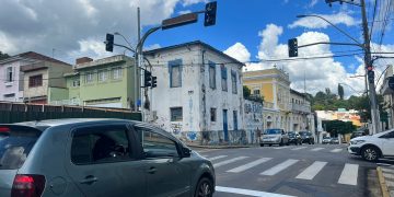Mobilidade Urbana instala novo semáforo no Centro