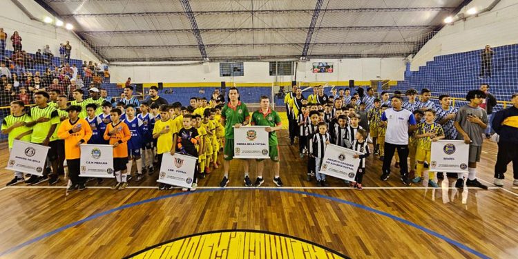 Goleadas marcaram a 1ª rodada do Regional de Futsal de Menores