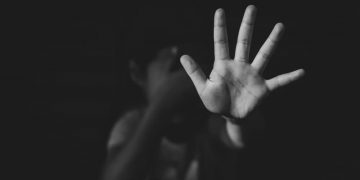 Homem é preso por estupro de vulnerável e exercício ilegal de profissão