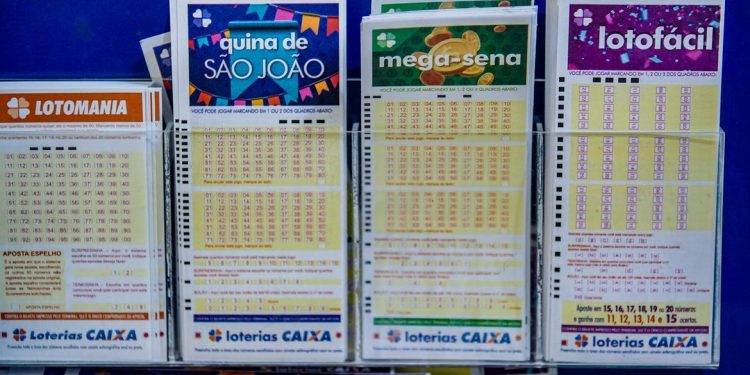 Mega-Sena acumula e prêmio neste sábado é estimado em R$ 9 milhões