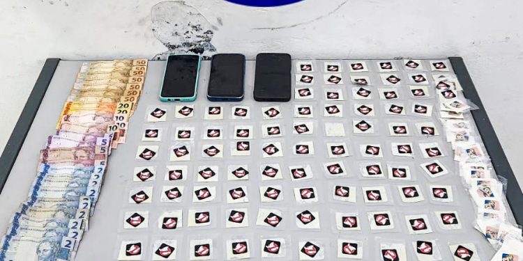 Olha a “Barca”! : “Taticão” quebra a banca e fecha biqueira em Pedra Bela