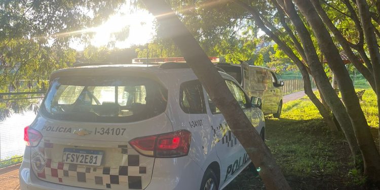 Homem morre afogado em lago do Jd. São Miguel   