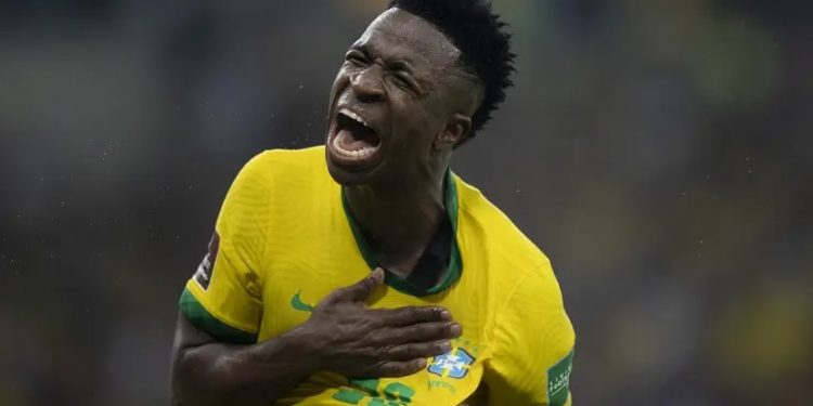 Brasil mantém 5º lugar no ranking masculino da Fifa