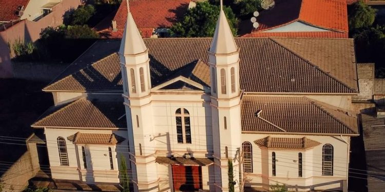 Paróquia Santa Rita inicia novena e terá festa no final de semana