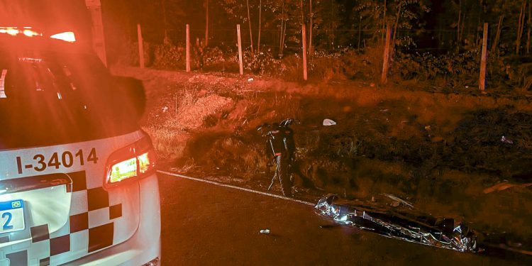 Com mais de 9 kg de drogas, traficante é morto após trocar tiros com a PM