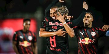 PAULISTÃO : Bragantino assume liderança após goleada sobre o Corinthians