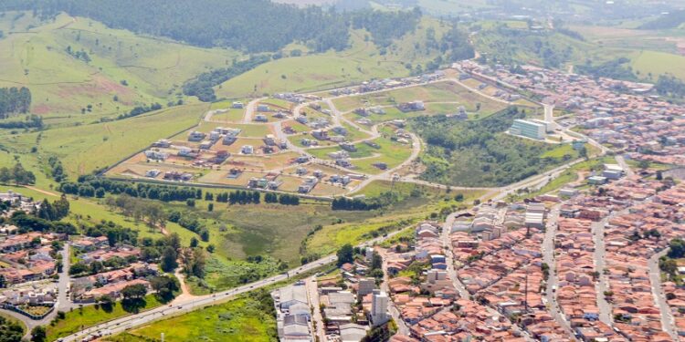 Prefeitura altera decreto e reforça desapropriação para obras viárias