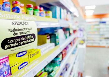Medicamentos podem ter reajuste de até 3,81%