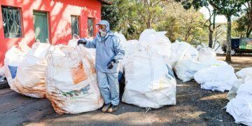 Ação ‘Campo Limpo’ coleta lixos agrícolas no Posto de Monta