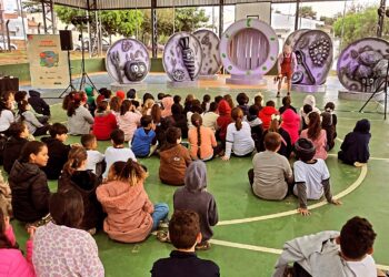 Espetáculo gratuito promove educação alimentar e inclusão para crianças