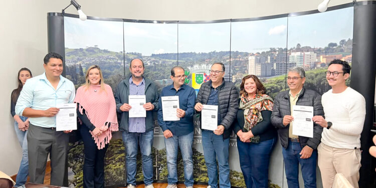 Prefeitura libera emendas impositivas para entidades e serviços públicos