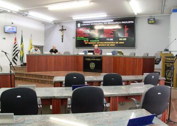 Câmara marca sessão para discutir mudança no Regimento Interno