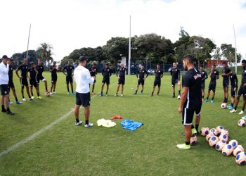 Ainda longe dos gramados, equipe volta aos treinos | RB Bragantino