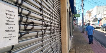 Desde o início da quarentena lojas estão fechadas, impactando diretamente o comércio de rua | Jonathan Alberti/GB