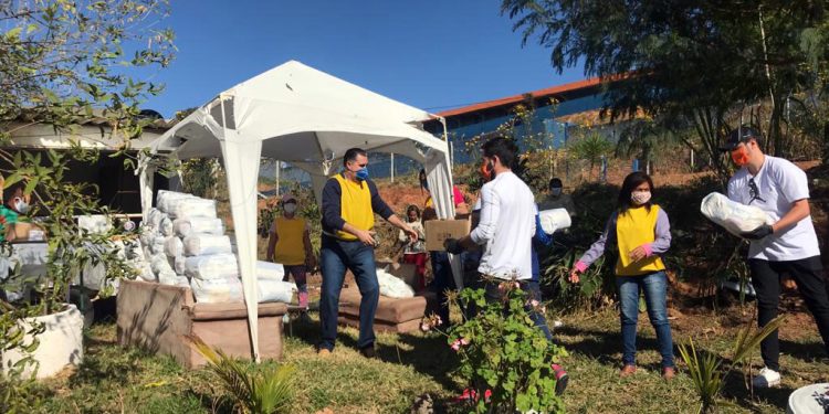 Força Tarefa contra Covid-19 percorre região da Vila Bianchi neste sábado