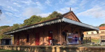 Com 107 anos:  Prédio da Estação do Guaripocaba é totalmente revitalizado   