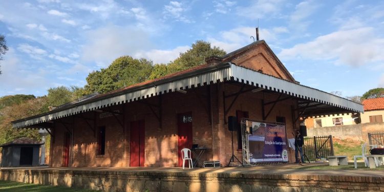 Com 107 anos:  Prédio da Estação do Guaripocaba é totalmente revitalizado   