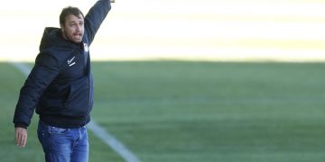 CAIU! Após derrota, Felipe Conceição é demitido