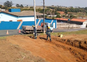 Sabesp deu início às obras na manhã de ontem