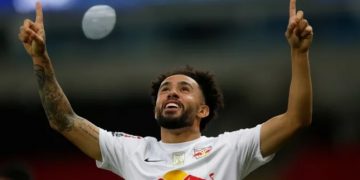 Bragantino empata com o Flamengo em noite inspirada de Claudinho