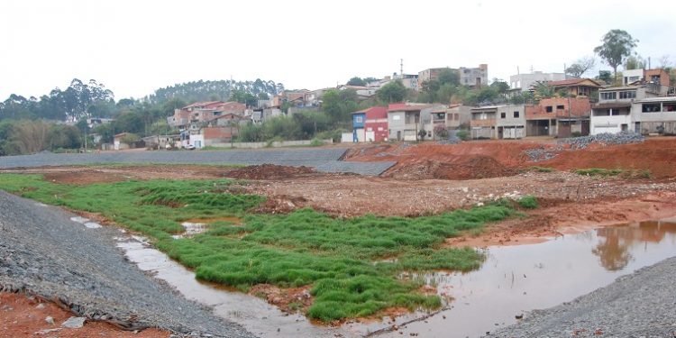 Lago da Hípica:  Sabesp afirma que obra segue cronograma