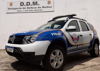 Tentativa de deminicídio: Homem é preso após esfaquear ex-mulher no pescoço