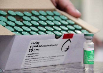 Prefeito pede ao Estado antecipação da vacinação de profissionais da Educação e Segurança Pública