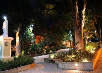 Vereadores pedem câmeras de segurança em praças e próprios públicos