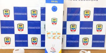 Volta às aulas vira caso de Justiça