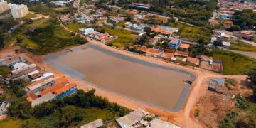 Prefeitura alerta sobre proibição de nadar nos lagos urbanos