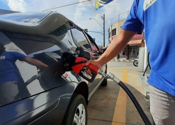 Gasolina e diesel tem novo aumento de preço, o quarto só este ano