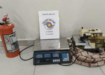 Equipe Bravo prende homem furtando máquina de costura na João Franco