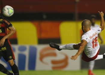 Em ‘jogo-treino’ Sport e Bragantino não saíram do 0 x 0