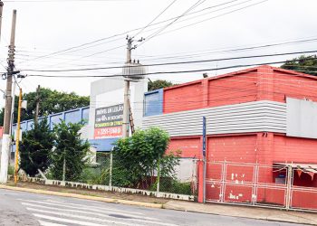 Prédio do antigo Hara é furtado de novo; GCM prende gatunos