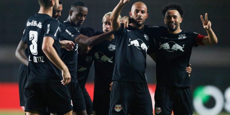 Bragantino avança na Copa do Brasil após vencer Mirassol